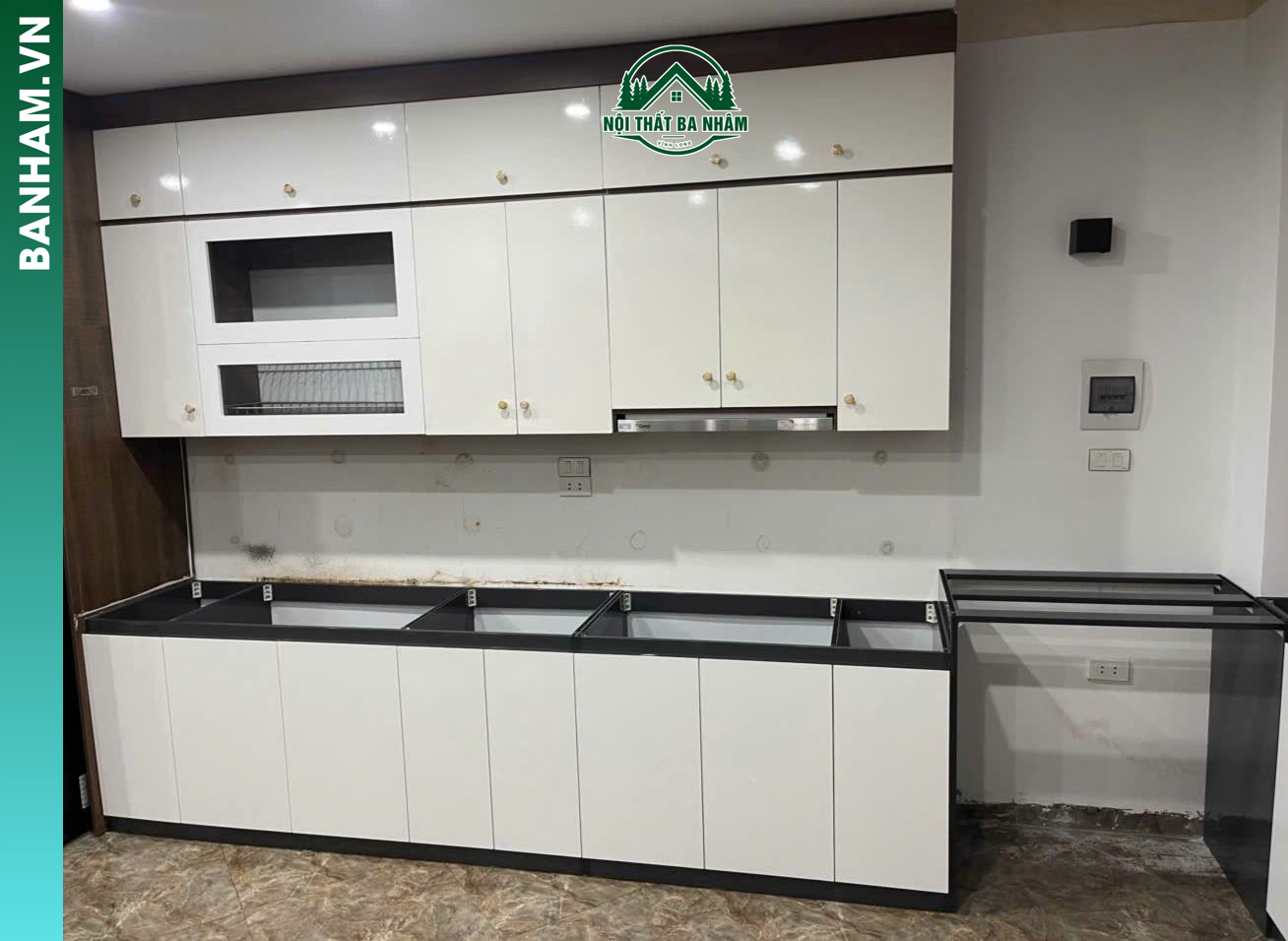 Tủ Bếp Chữ I Kịch Trần Tay núm cầm