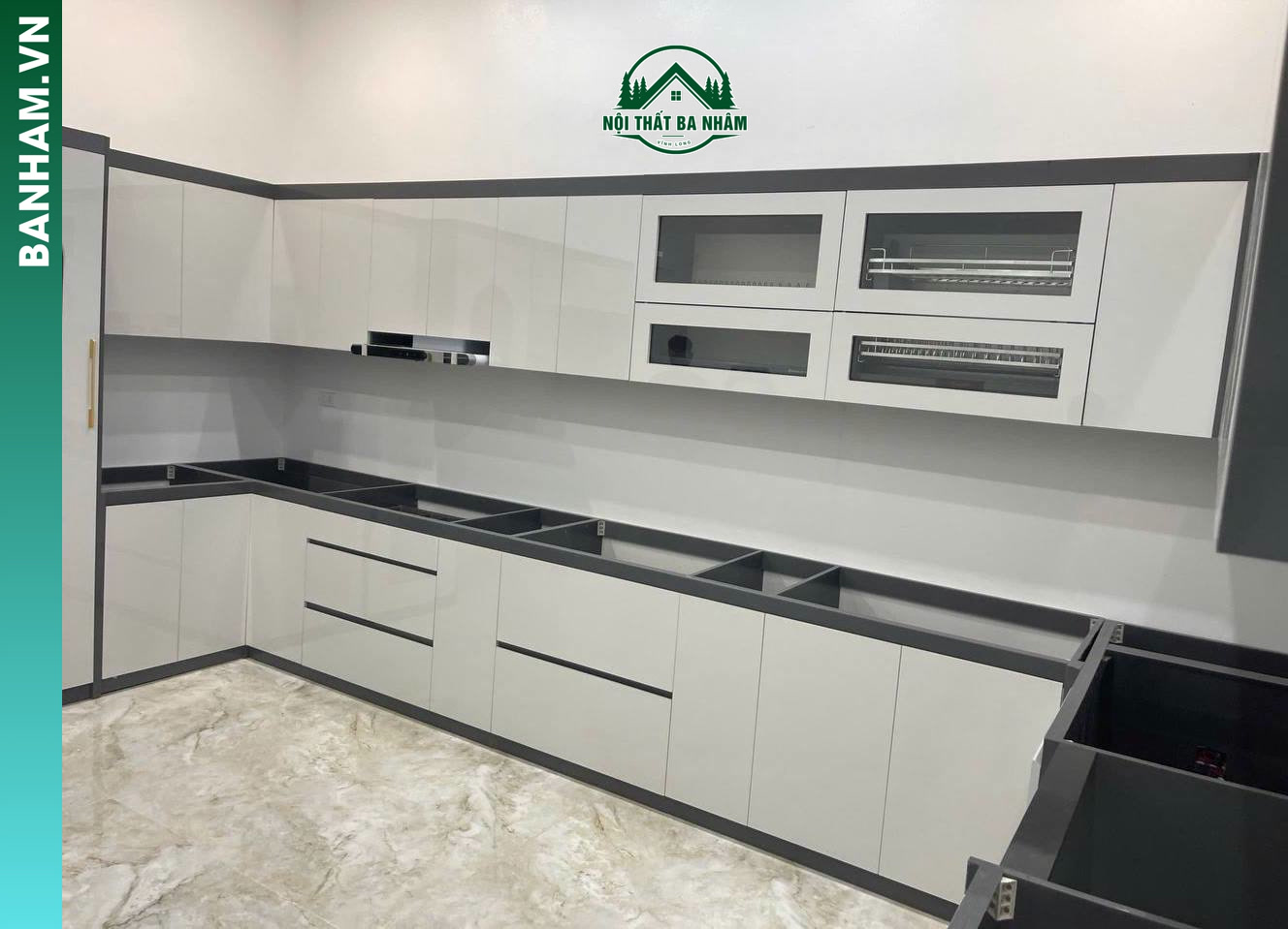 Tủ Bếp chữ U cho nhà Siêu Rộng