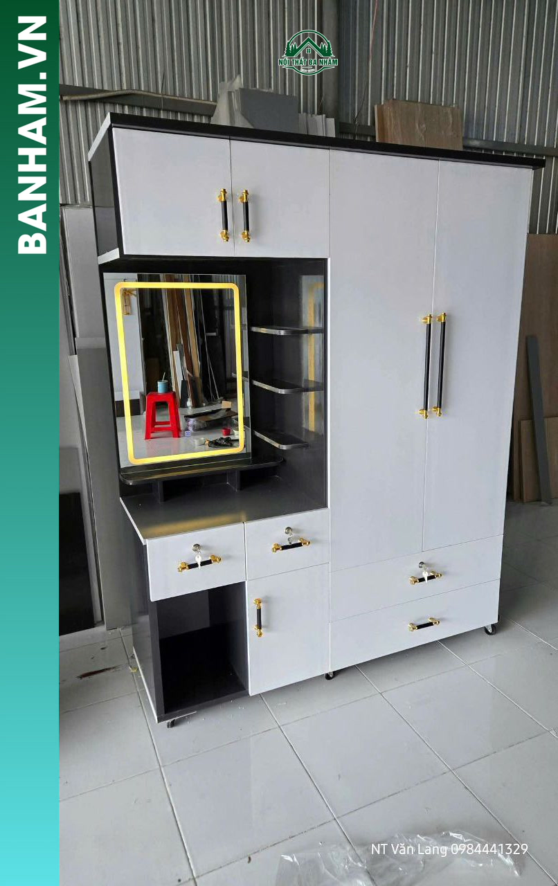 Tủ quần áo 3 cánh bàn trang điểm liền khối Bến Tre