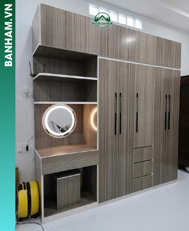 Tủ quần áo 4 cánh vân gỗ bàn trang điểm gương tròn LED Bến Tre