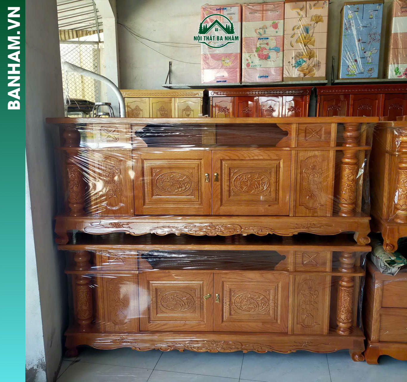 Kệ tivi gỗ chạm khắc cổ điển