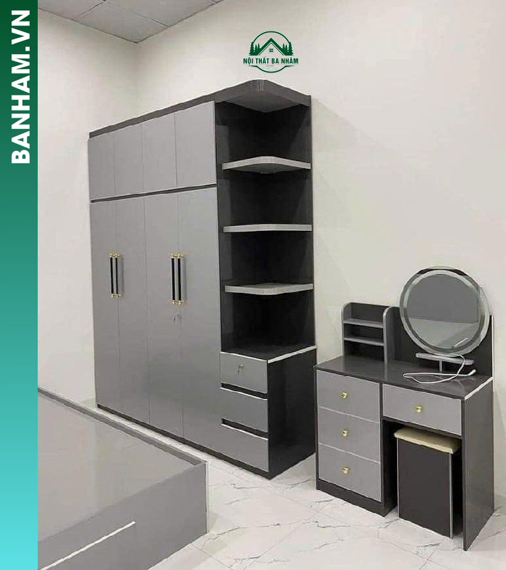 Tủ quần áo 4 cánh xám kệ hông 2 ngăn kéo Bến Tre