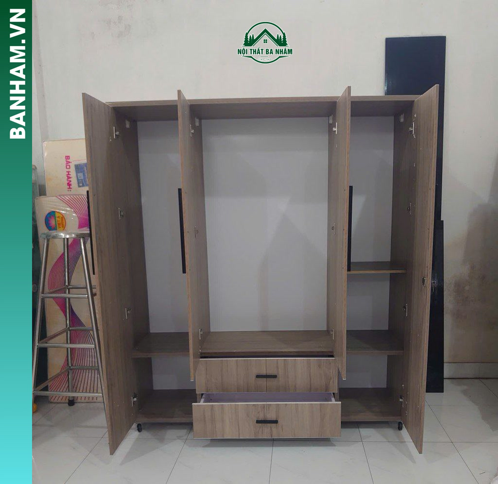 Tủ quần áo 4 cánh vân gỗ 2 ngăn kéo Bến Tre