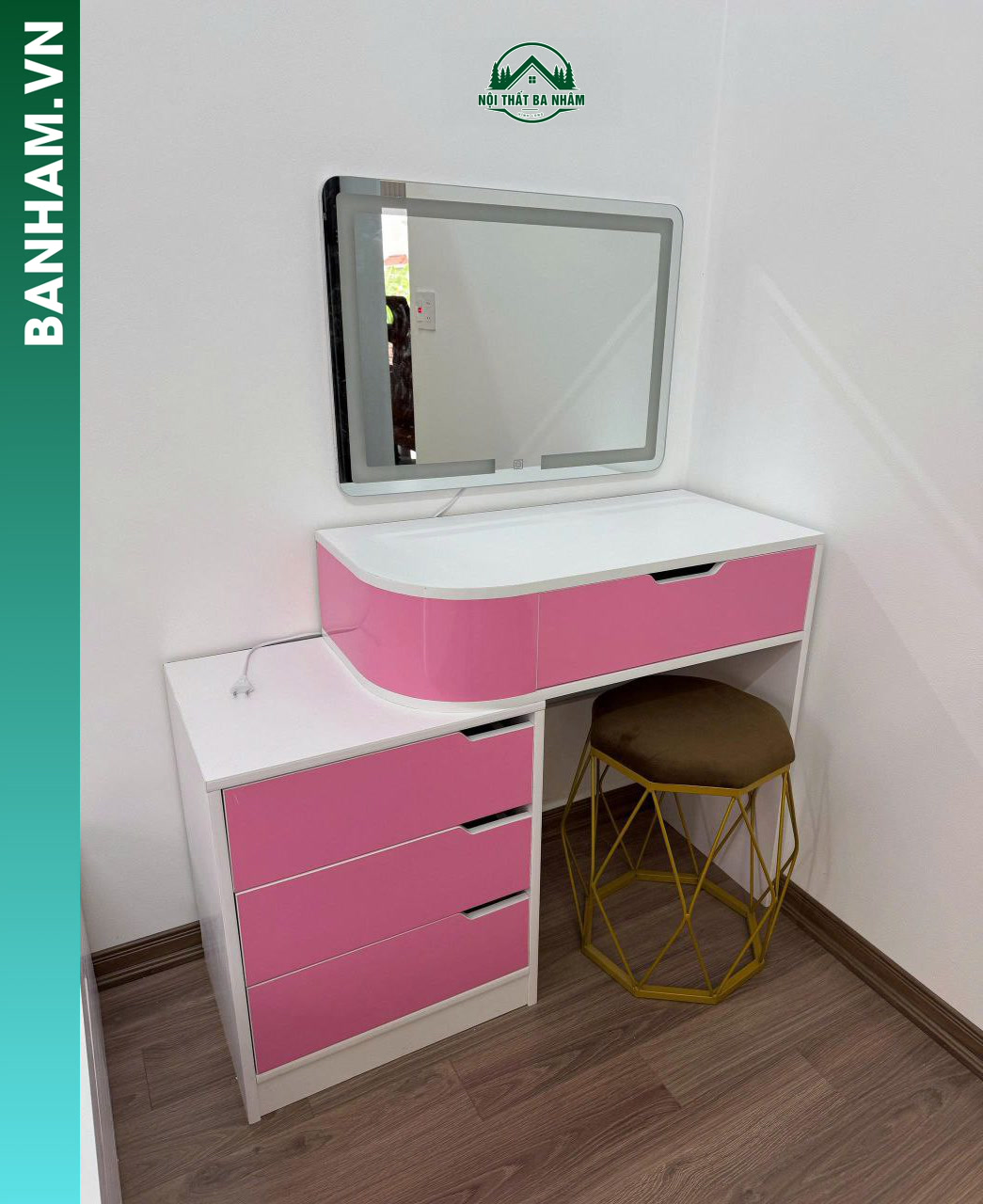 Bàn trang điểm góc hồng gương LED Bến Tre
