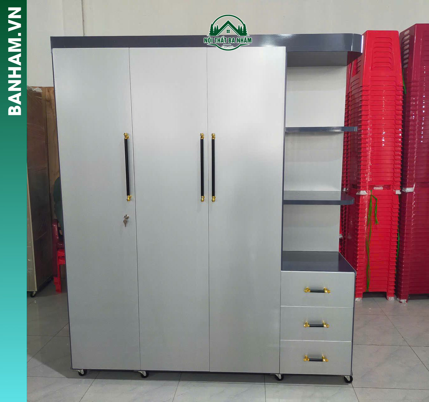 Tủ quần áo 3 cánh kèm kệ & ngăn kéo