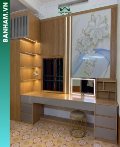 Bàn trang điểm vách lam gỗ kệ trang trí gương LED Bến Tre