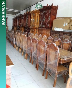 Bộ bàn ăn gỗ mặt kính 8 ghế