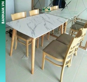 Bộ bàn ăn mặt đá vân mây 4 ghế tại Bến Tre