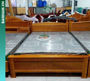 Giường ngủ gỗ sồi tại Bến Tre