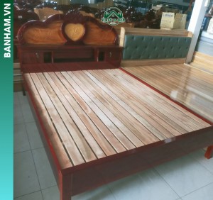 Giường ngủ gỗ tự nhiên chạm tim Bến Tre