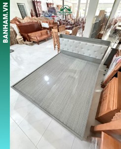 Giường ngủ màu xám gỗ công nghiệp bọc nệm cao cấp