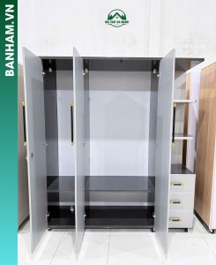Tủ quần áo 3 cánh kèm kệ trang trí hiện đại tại Bến Tre
