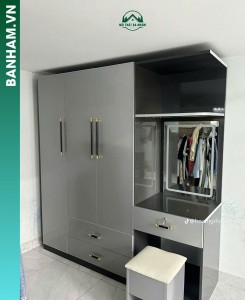 Tủ quần áo 3 cánh vân gỗ bàn trang điểm Bến Tre