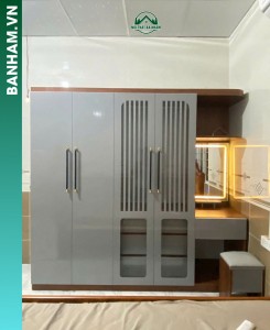 Tủ quần áo 4 cánh kết hợp bàn trang điểm Bến Tre