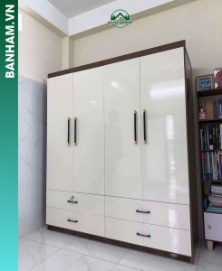 Tủ quần áo 4 cánh trắng viền nâu Bến Tre