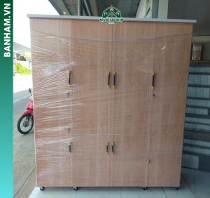 Tủ quần áo gỗ công nghiệp 4 cánh có bánh xe